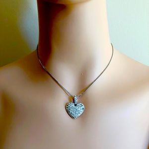 SWAROVSKI SPARKLING HEART NECKLACE